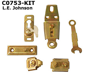 C0753 - Wood Bi-Fold Pivots                                           